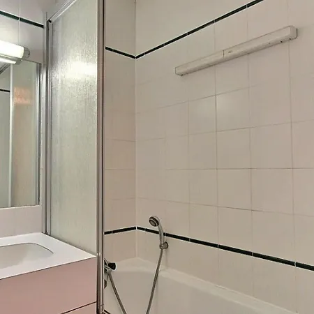 Rénové Pour 4 Pers. Avec Balcon Et Accès Direct Aux Pistes - Fr-1-455-162 Apartamento *