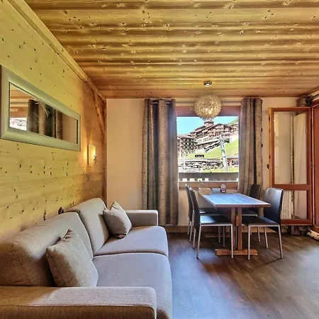 Renove Pour 4 Pers. Avec Balcon Et Acces Direct Aux Pistes - Fr-1-455-162